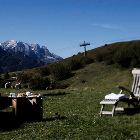 Hotel Dimora Storica La Mirandola Passo del Tonale Luaran gambar
