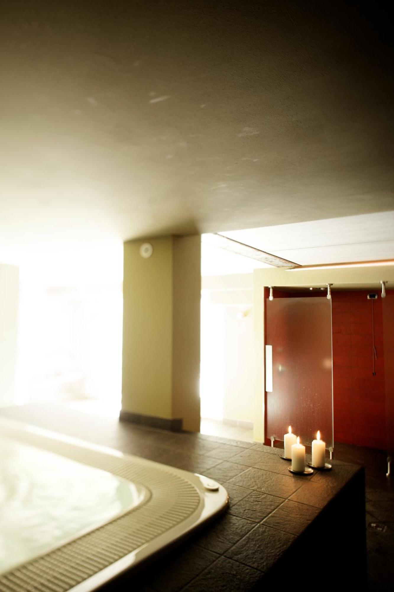 Hotel Dimora Storica La Mirandola Passo del Tonale Luaran gambar