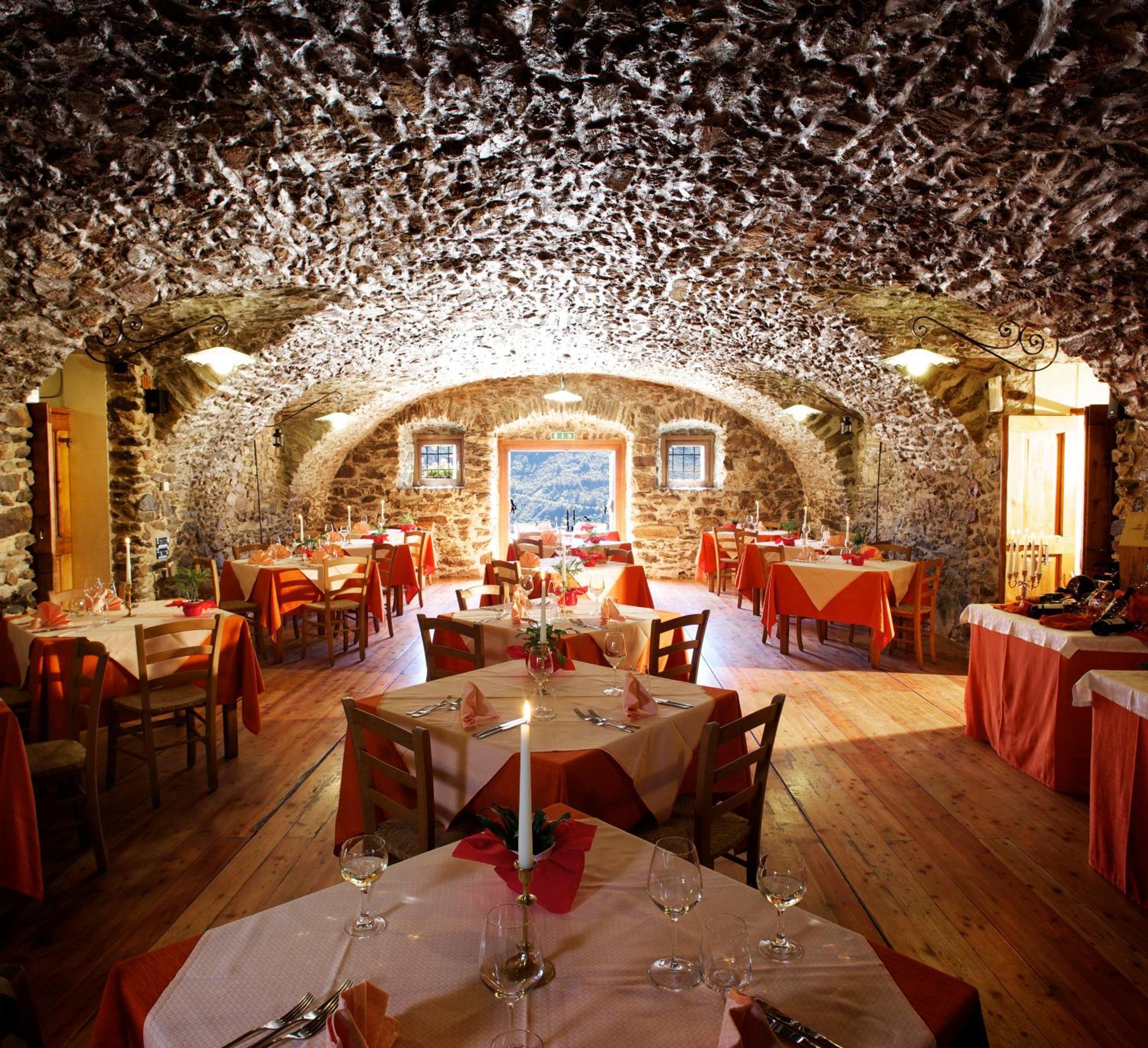 Hotel Dimora Storica La Mirandola Passo del Tonale Luaran gambar