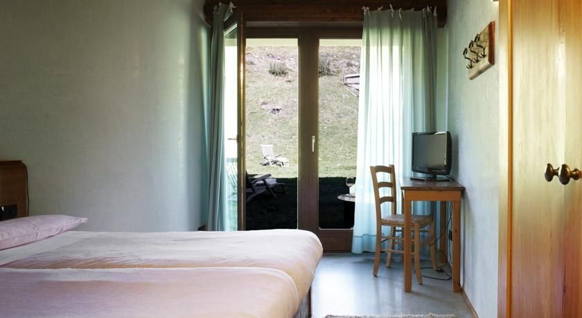 Hotel Dimora Storica La Mirandola Passo del Tonale Luaran gambar